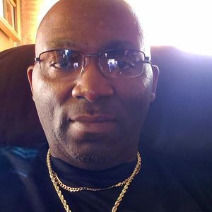 Meet your Posher, Carl